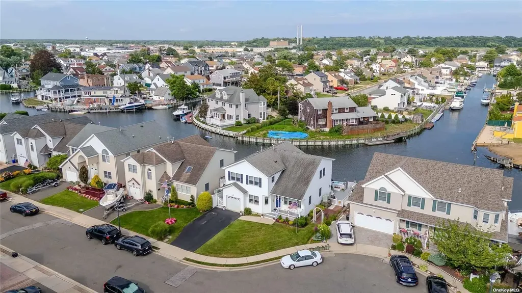 267 Gordon Place Freeport NY 11520
