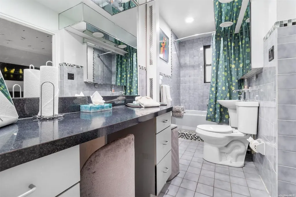 150-40 71st Avenue Flushing NY 11367