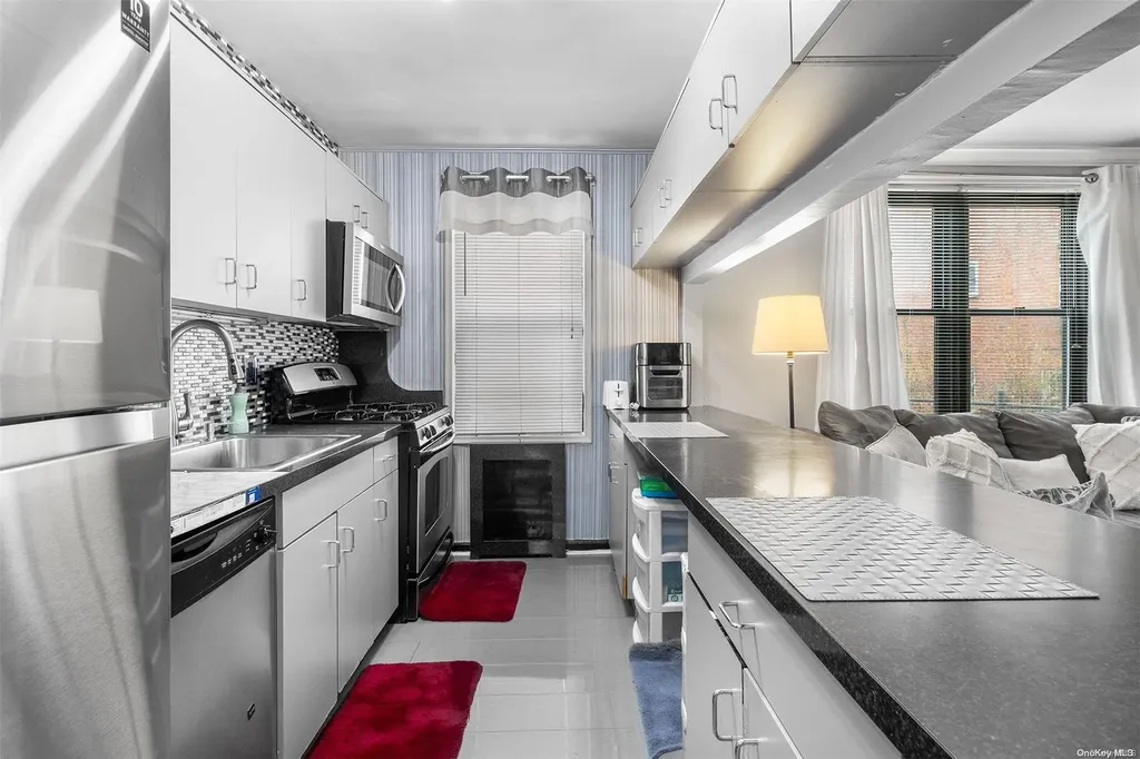 150-40 71st Avenue Flushing NY 11367
