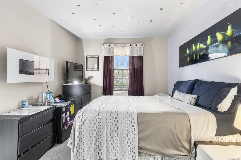 150-40 71st Avenue Flushing NY 11367