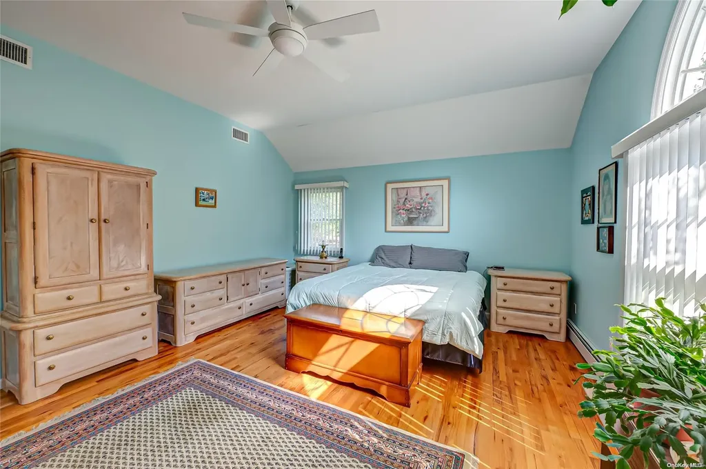 77 Great Rock Drive Wading River NY 11792