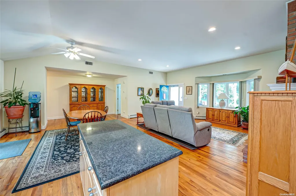 77 Great Rock Drive Wading River NY 11792
