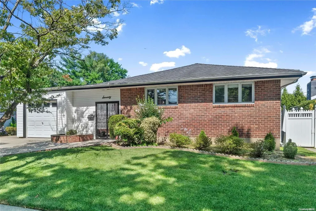 70 Central Park Road Plainview NY 11803