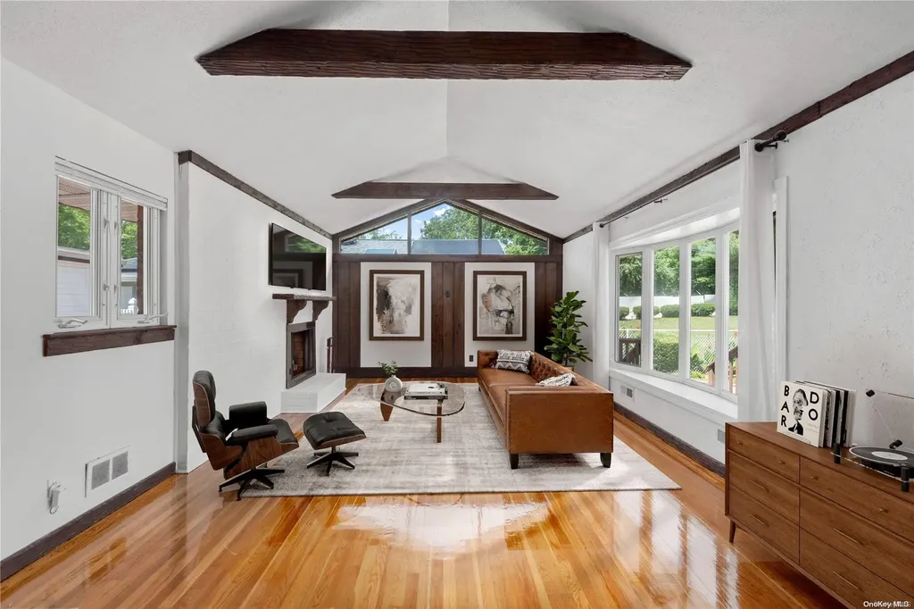 70 Central Park Road Plainview NY 11803