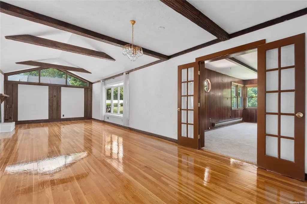 70 Central Park Road Plainview NY 11803