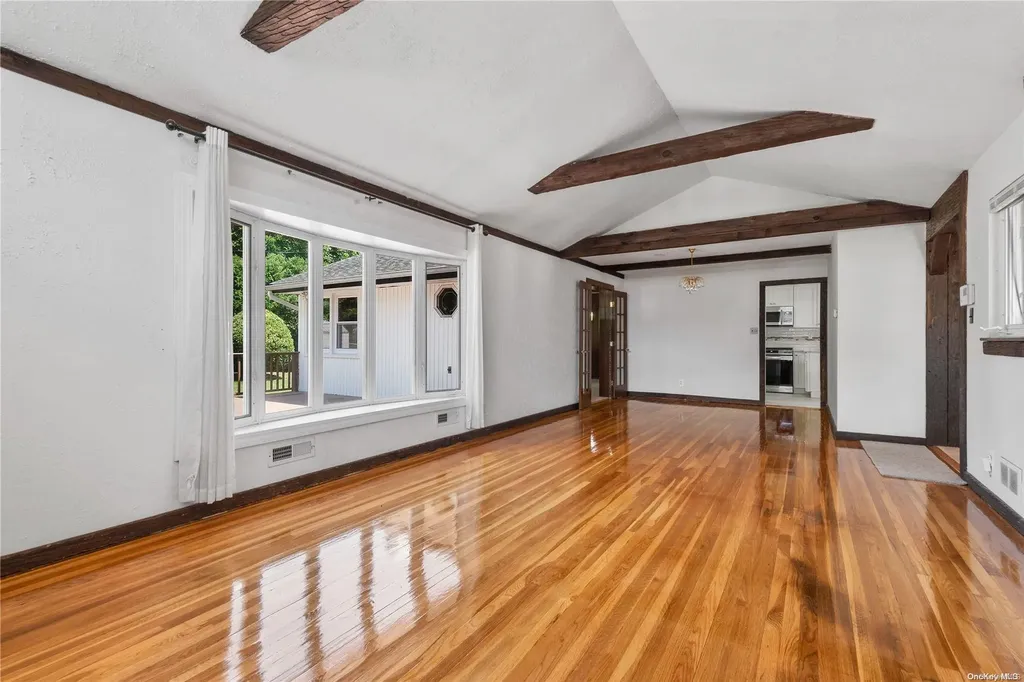 70 Central Park Road Plainview NY 11803
