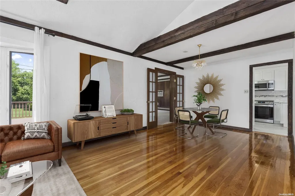 70 Central Park Road Plainview NY 11803