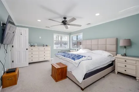 8 Orchard Neck Road Center Moriches NY 11934