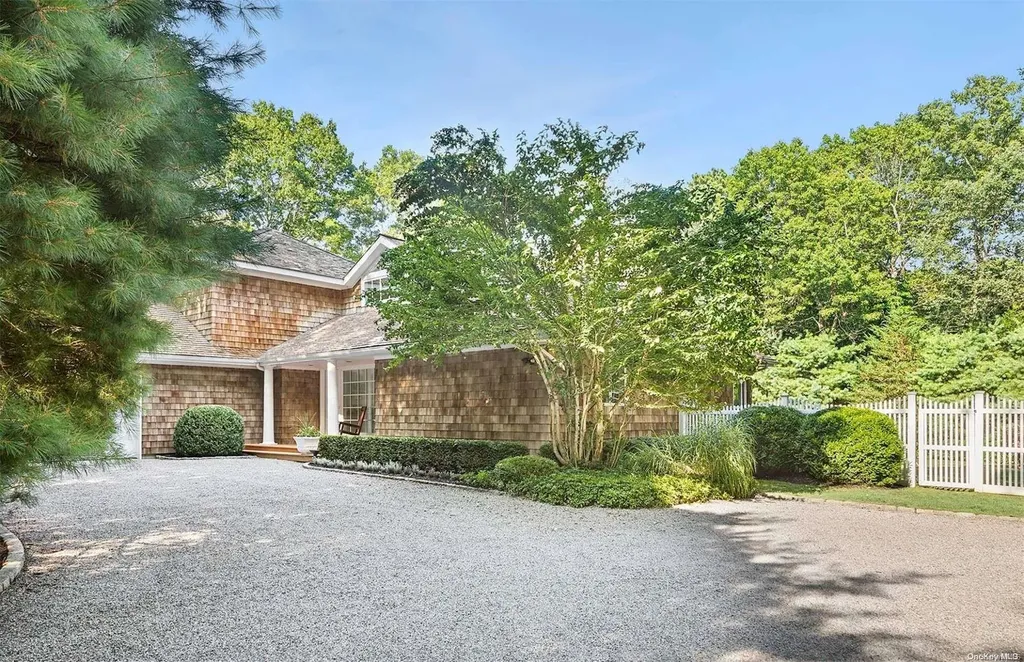 3 Cedar Trail East Hampton NY 11937