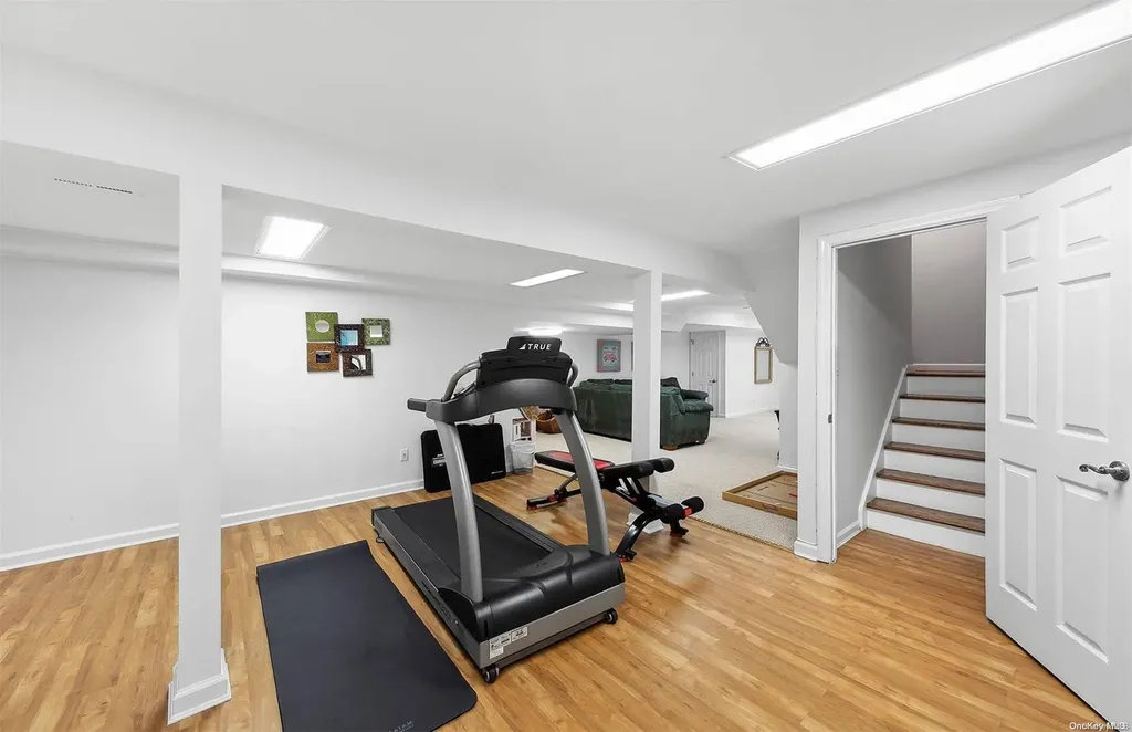 3 Cedar Trail East Hampton NY 11937