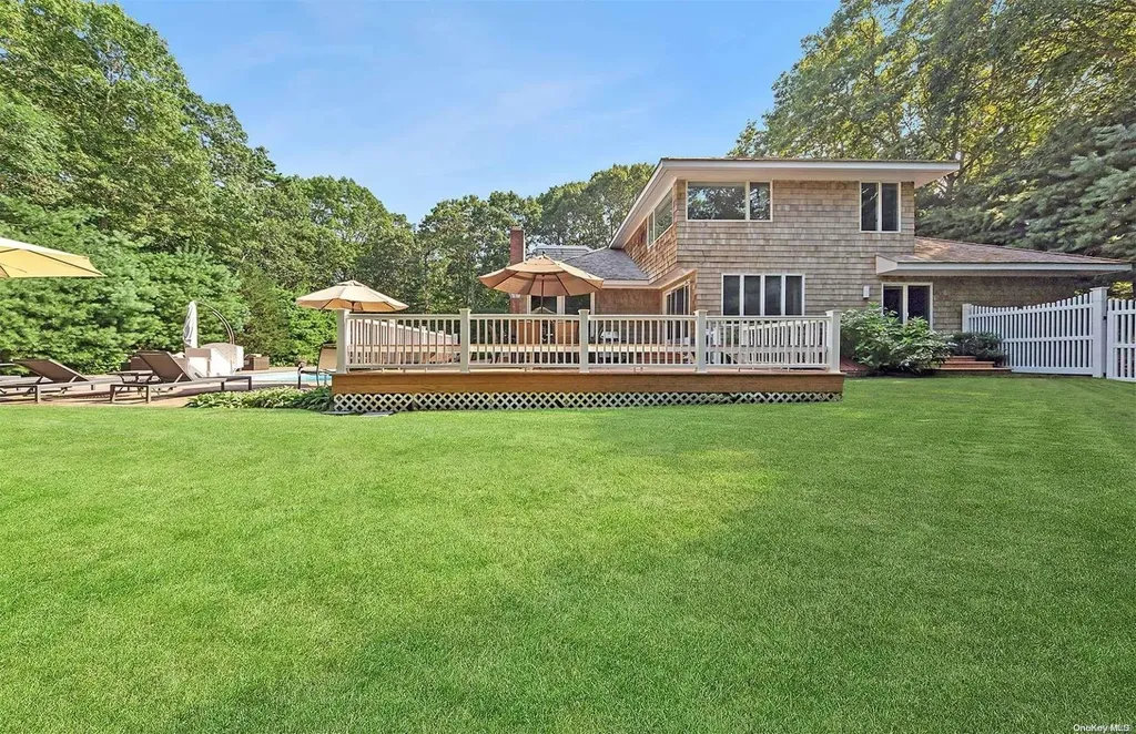 3 Cedar Trail East Hampton NY 11937