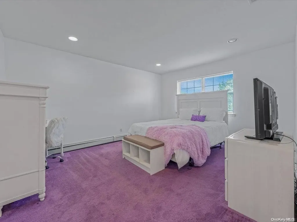 39 Merritts Path Rocky Point NY 11778