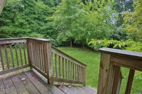 17 Lolly Lane Centereach NY 11720