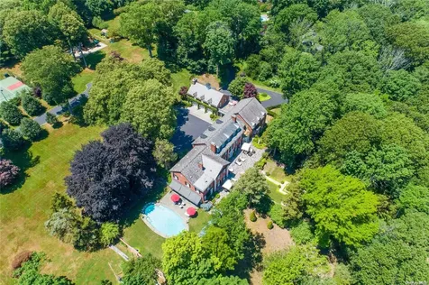 393 Mill River Road Muttontown NY 11771