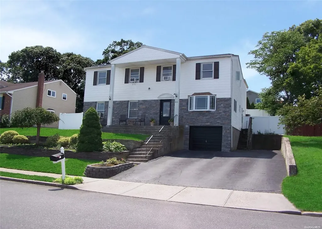 37 Cherry Street Selden NY 11784