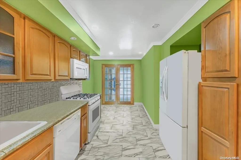 1119 E 81st Street Brooklyn NY 11236