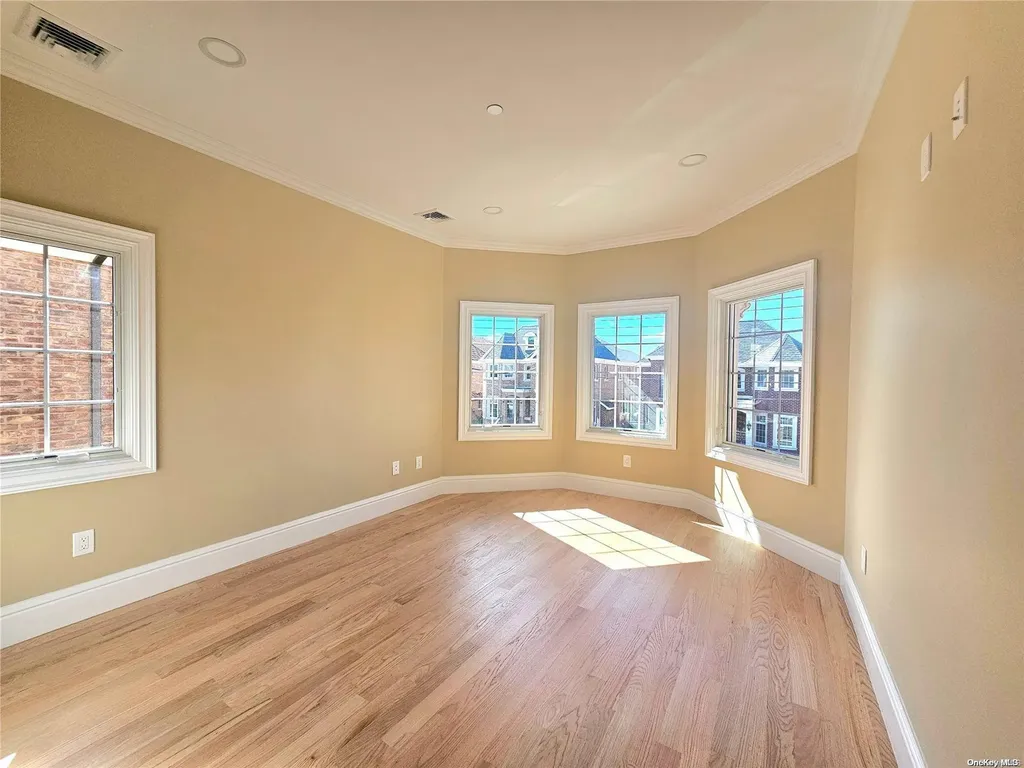 150-26 Sullivan Drive Whitestone NY 11357