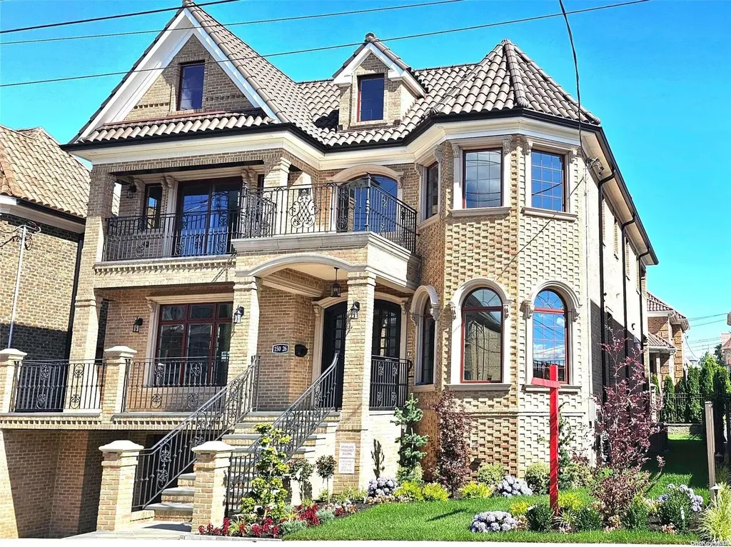 150-26 Sullivan Drive Whitestone NY 11357
