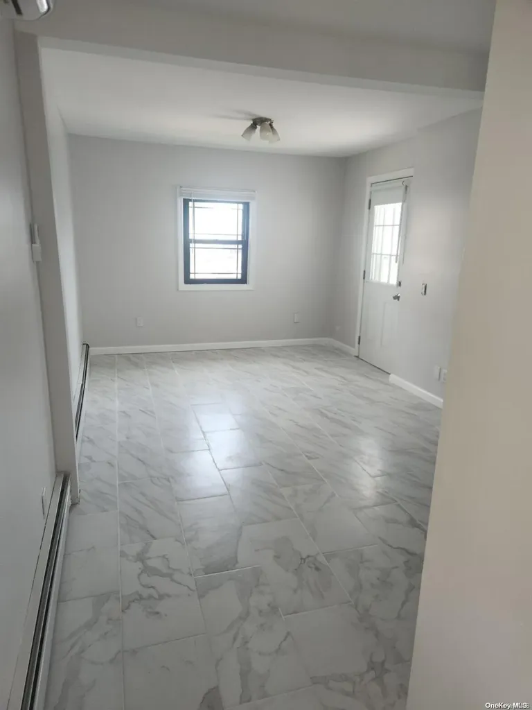109 Stirling Avenue Freeport NY 11520