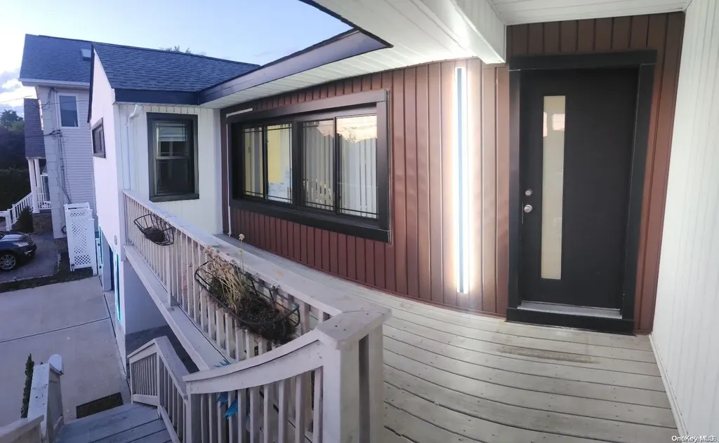 109 Stirling Avenue Freeport NY 11520