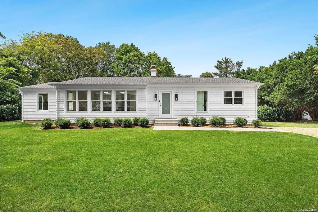 21 Payne Avenue Sag Harbor NY 11963