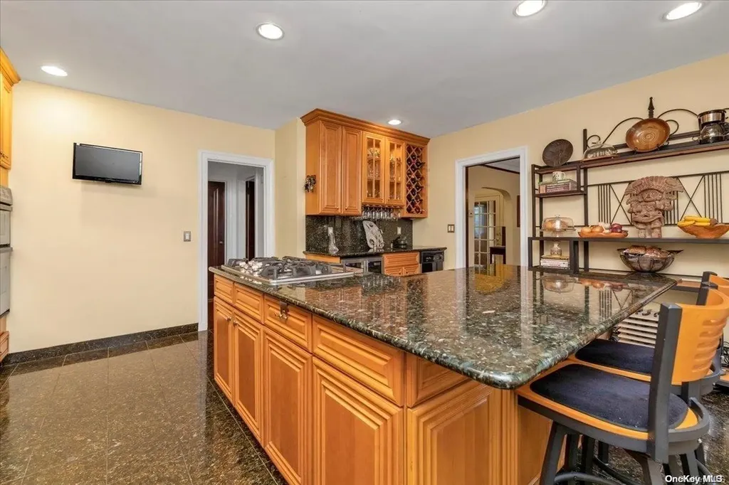 66 Sunset Drive Hempstead NY 11550