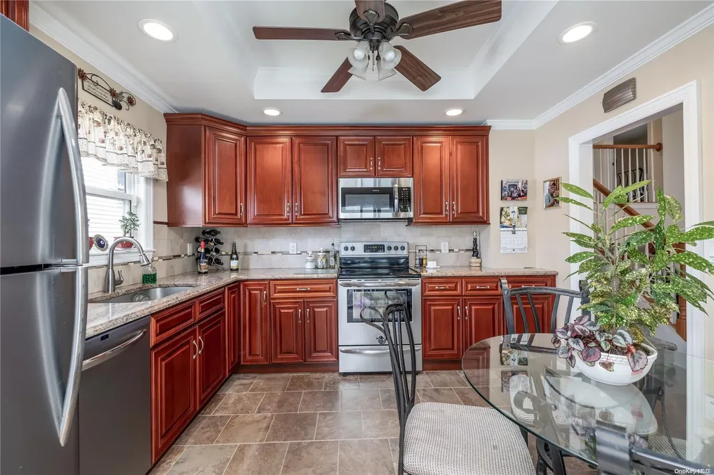 186 Saint Marks Avenue Freeport NY 11520