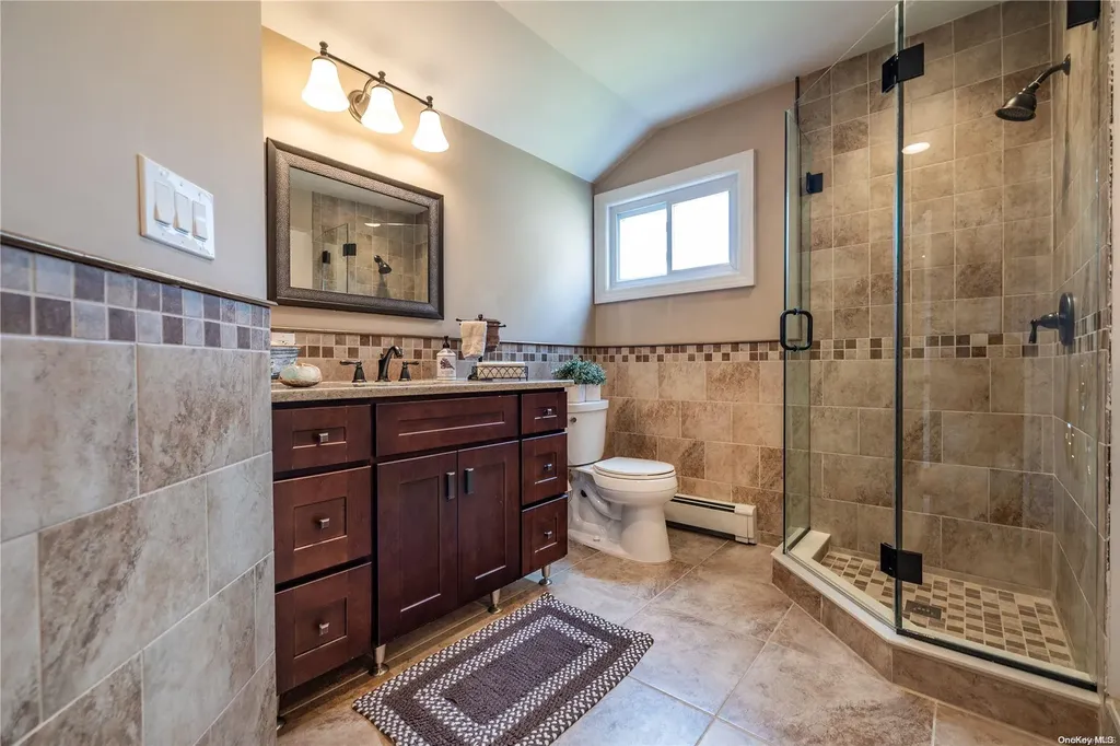 186 Saint Marks Avenue Freeport NY 11520