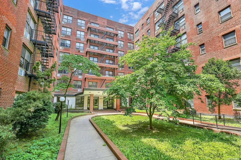 1200 E 53 Brooklyn NY 11234
