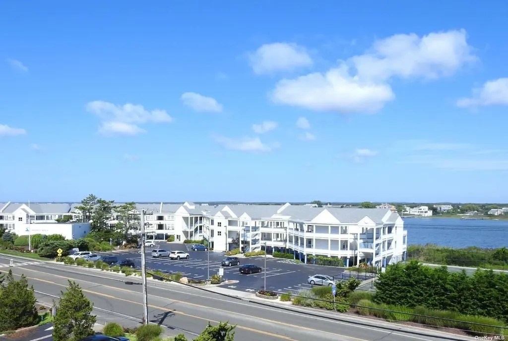 256 Dune Westhampton Beach NY 11978