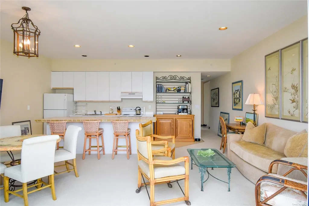 256 Dune Westhampton Beach NY 11978