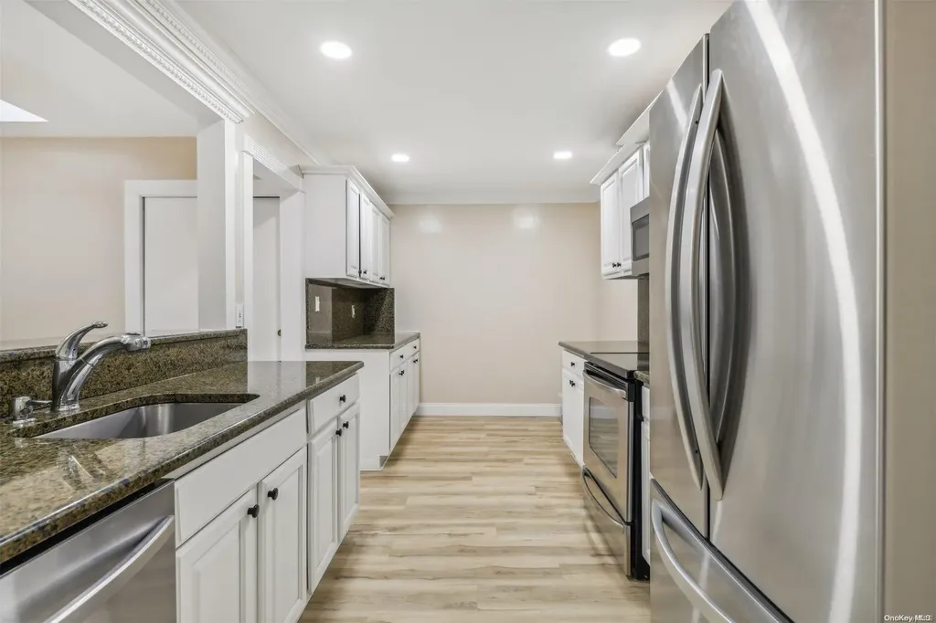 39 Halliday Road Coram NY 11727