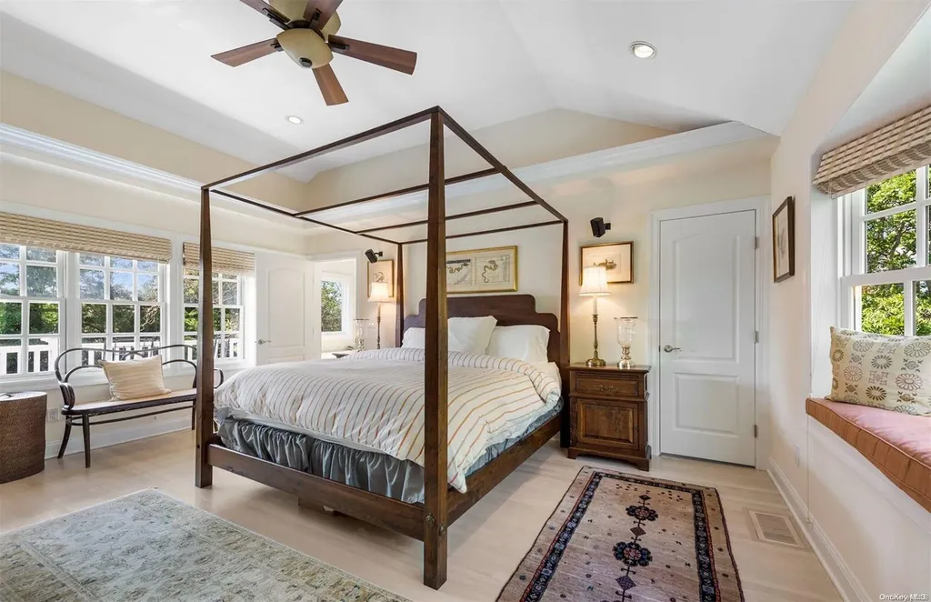134 Middle Pond Road Southampton NY 11968
