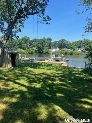 71 Overlook Drive Mastic NY 11950