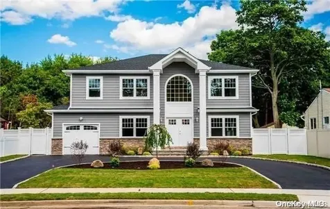 156 Central Park Road Plainview NY 11803