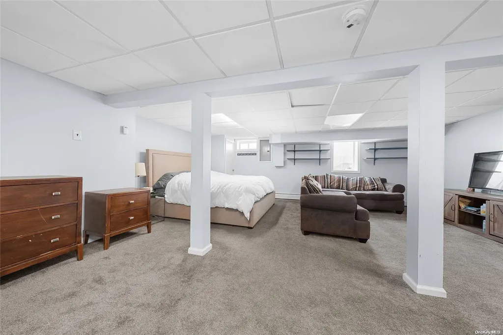 112 Webster Avenue Ronkonkoma NY 11779