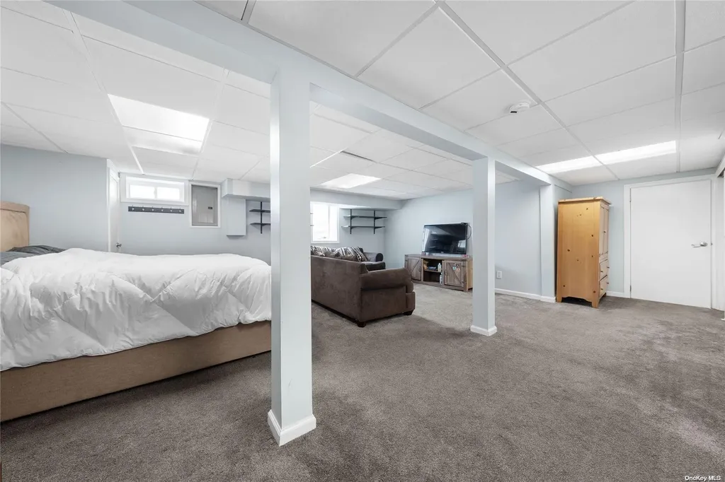 112 Webster Avenue Ronkonkoma NY 11779