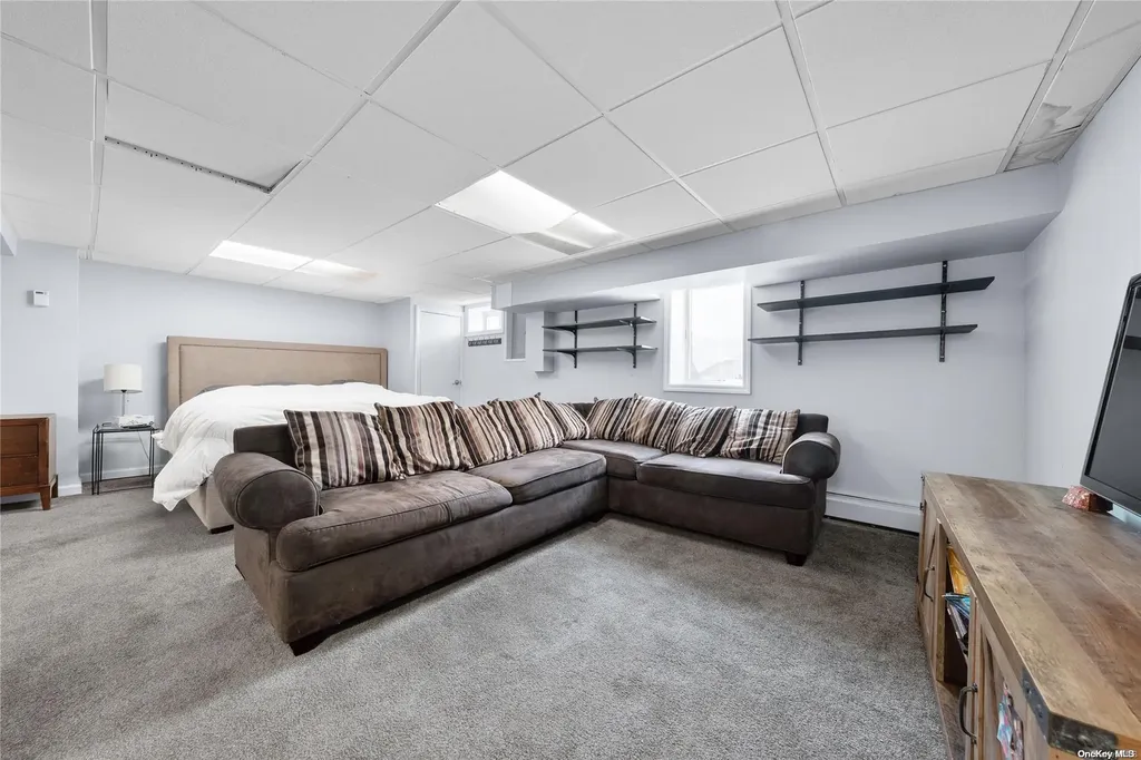 112 Webster Avenue Ronkonkoma NY 11779