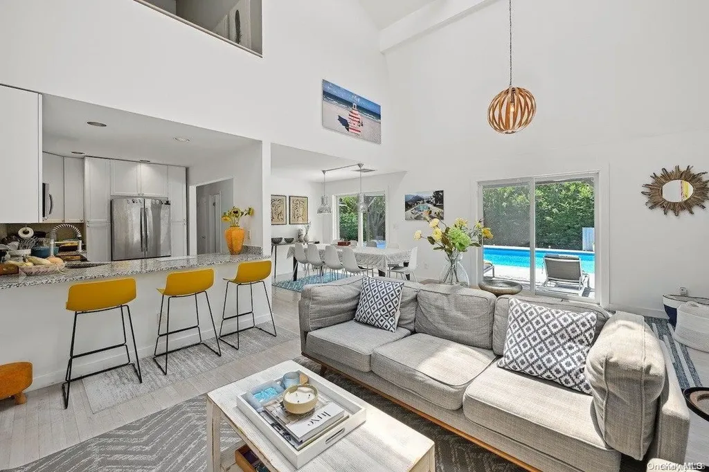 2 William Way Southampton NY 11968