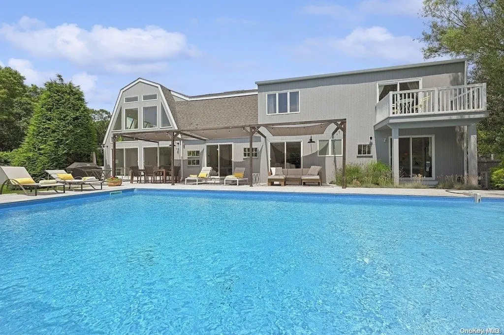 2 William Way Southampton NY 11968