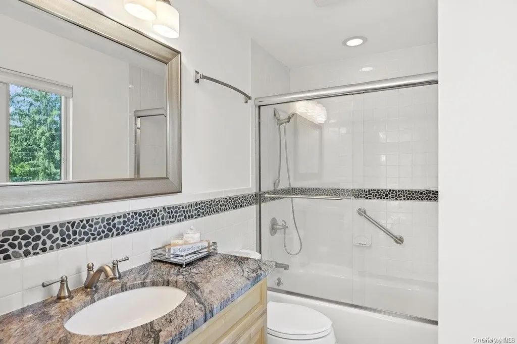 2 William Way Southampton NY 11968