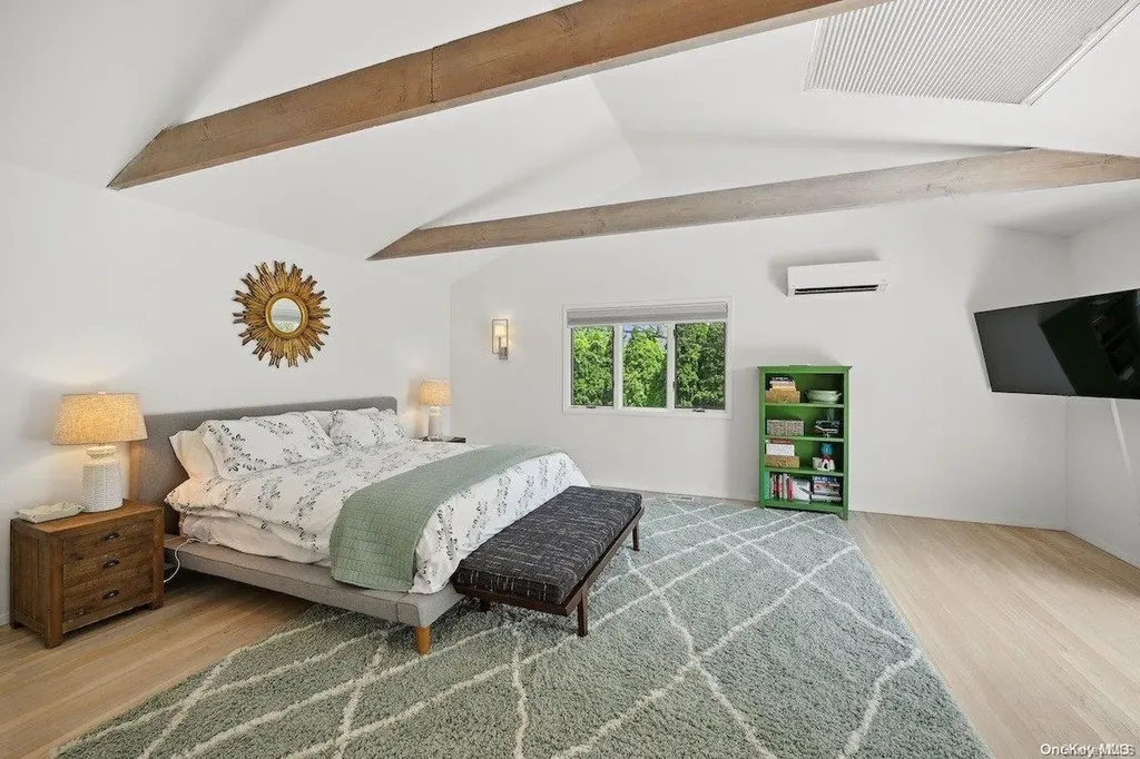 2 William Way Southampton NY 11968