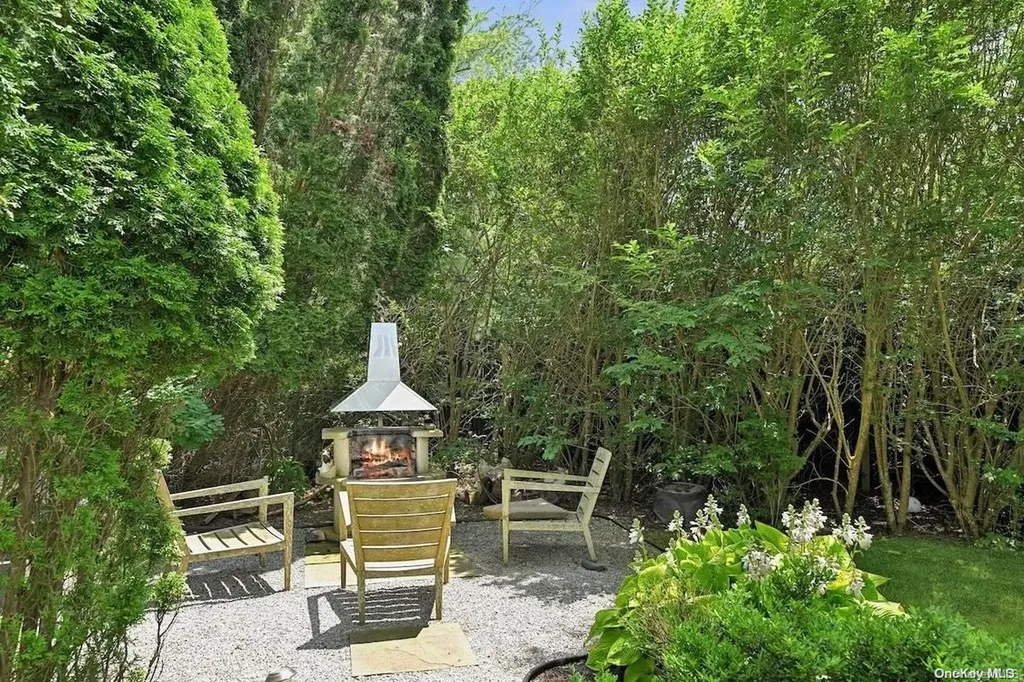 2 William Way Southampton NY 11968