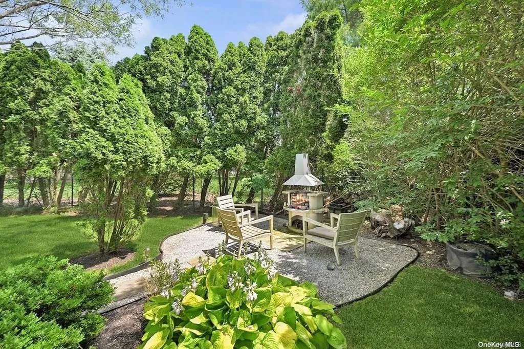 2 William Way Southampton NY 11968