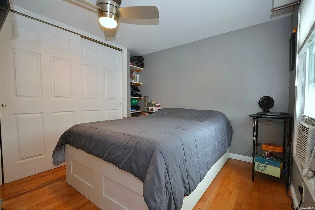 150-51 Main Street Islip NY 11751