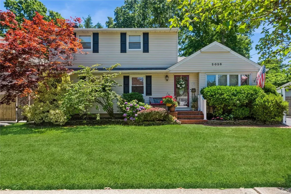 2028 Decker Avenue Merrick NY 11566