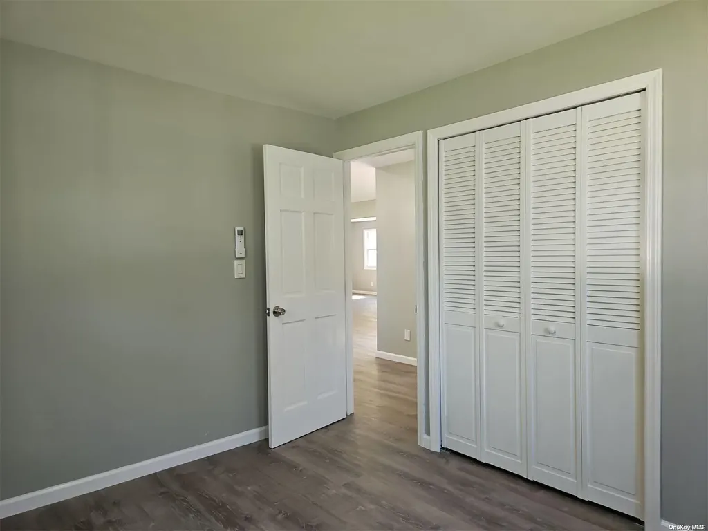 38 Parkside Avenue Miller Place NY 11764