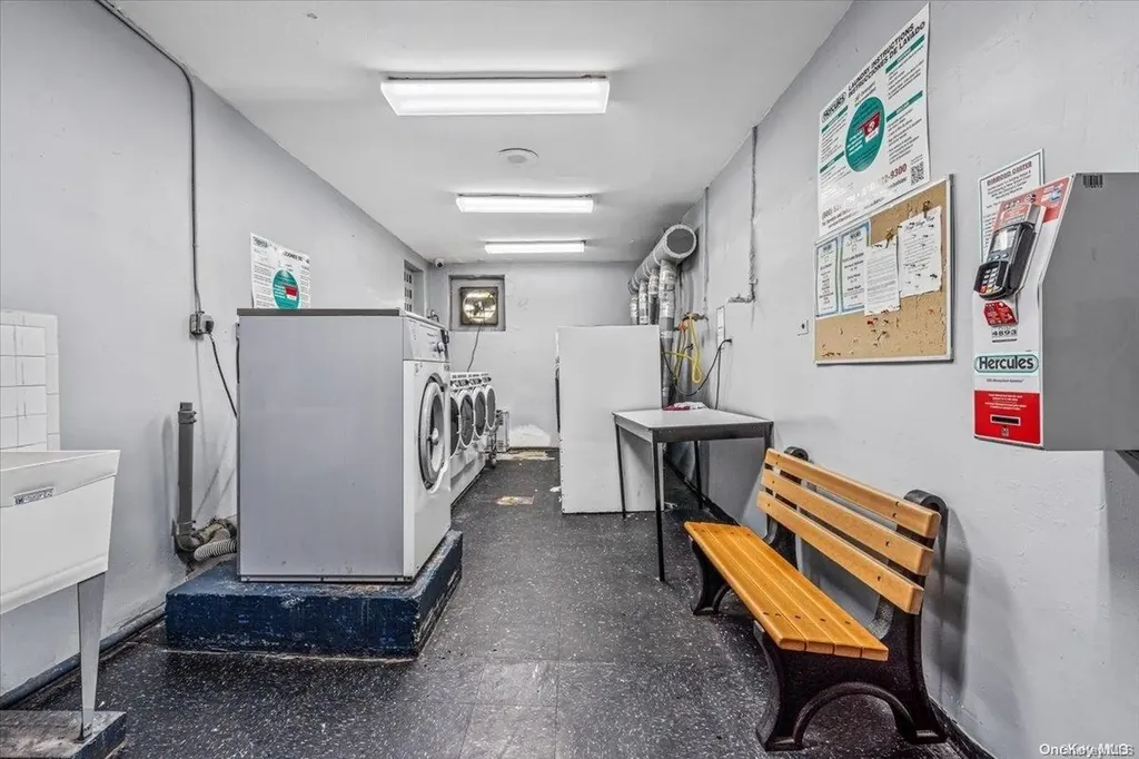 1270 E 51st Brooklyn NY 11234