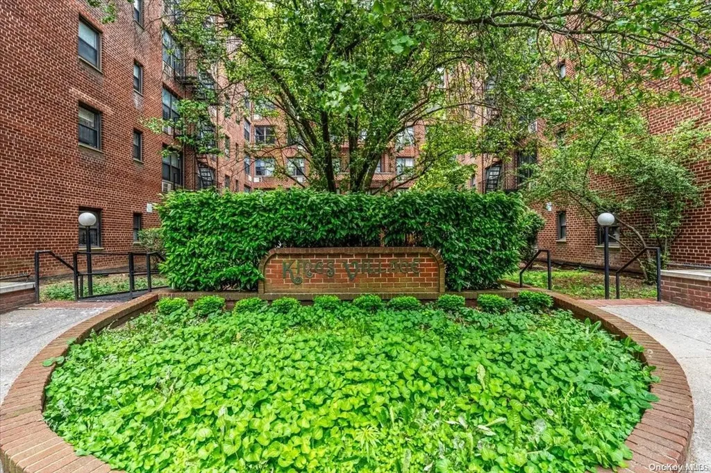 1270 E 51st Brooklyn NY 11234