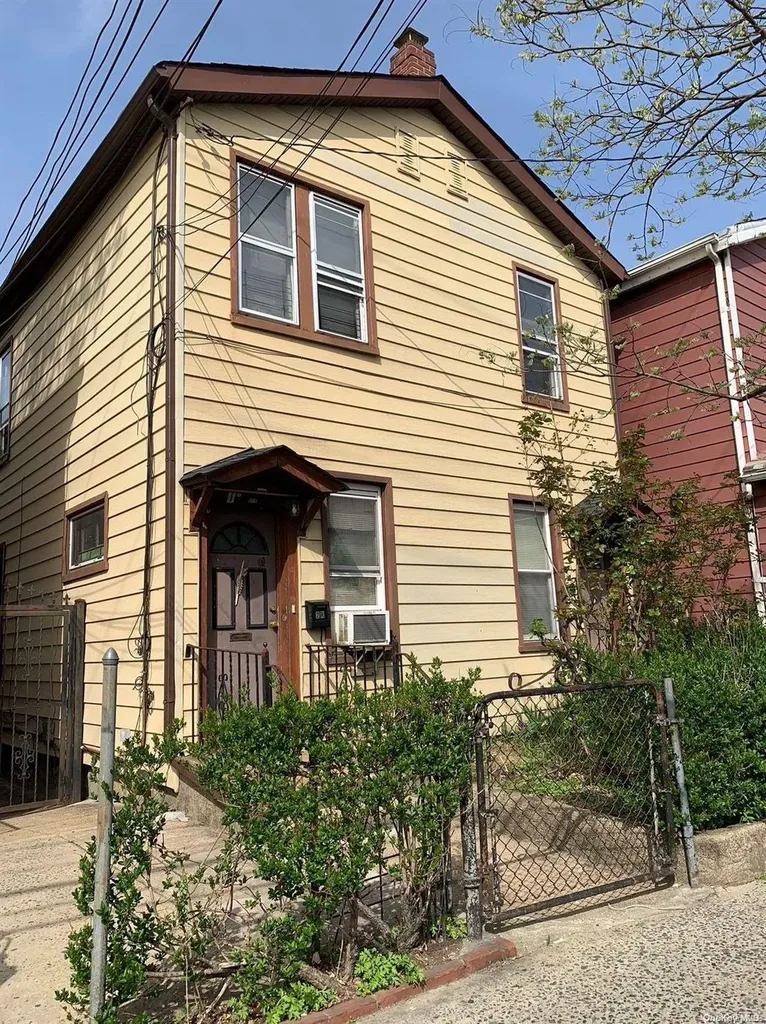 43-16 Junction Boulevard Corona NY 11368